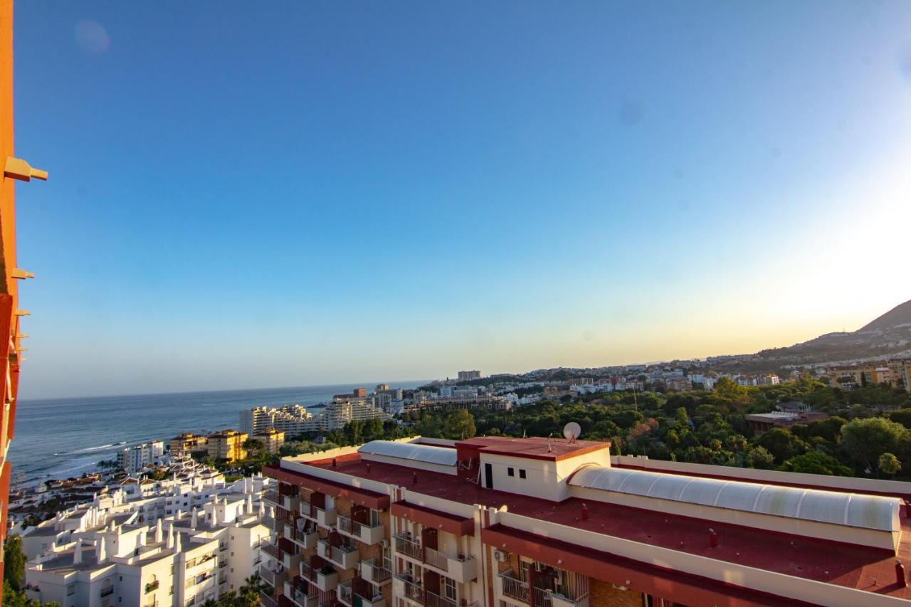 Benalmádena estudio JJupiter 250 m del mar con vistas al mar piscinas Exterior foto